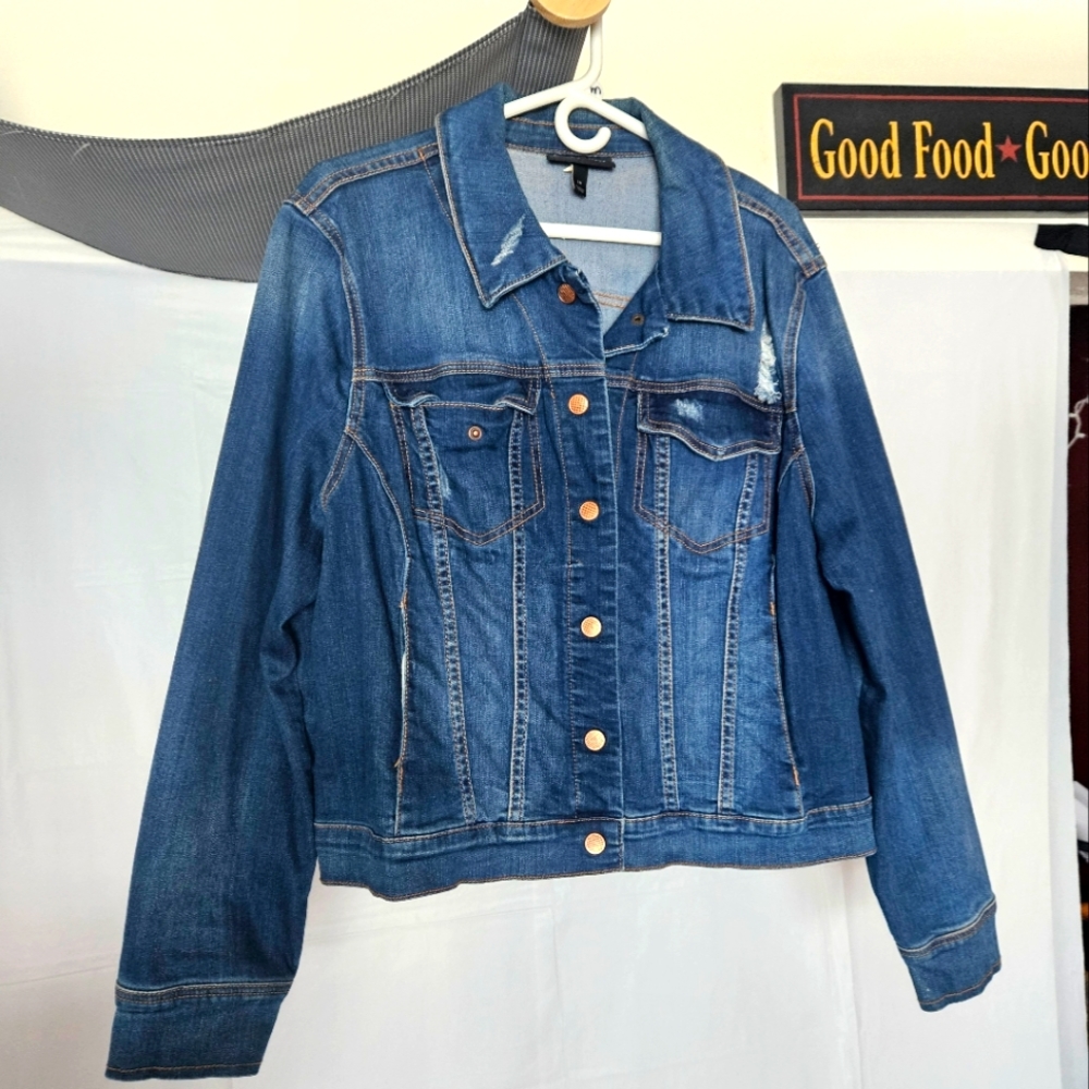 Beautiful Jean jacket
